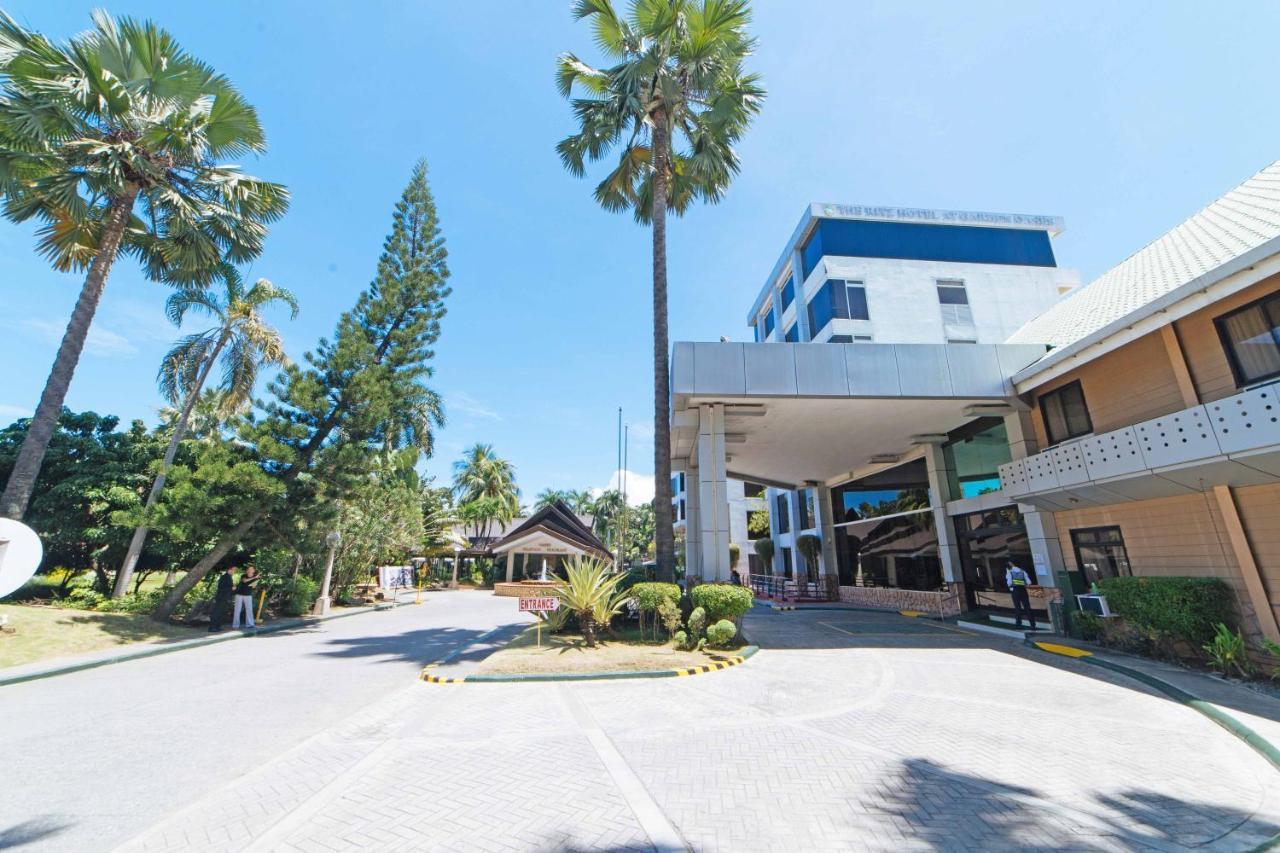 Reddoorz Premium @ The Ritz Garden Oases Hotel Davao City Exterior foto