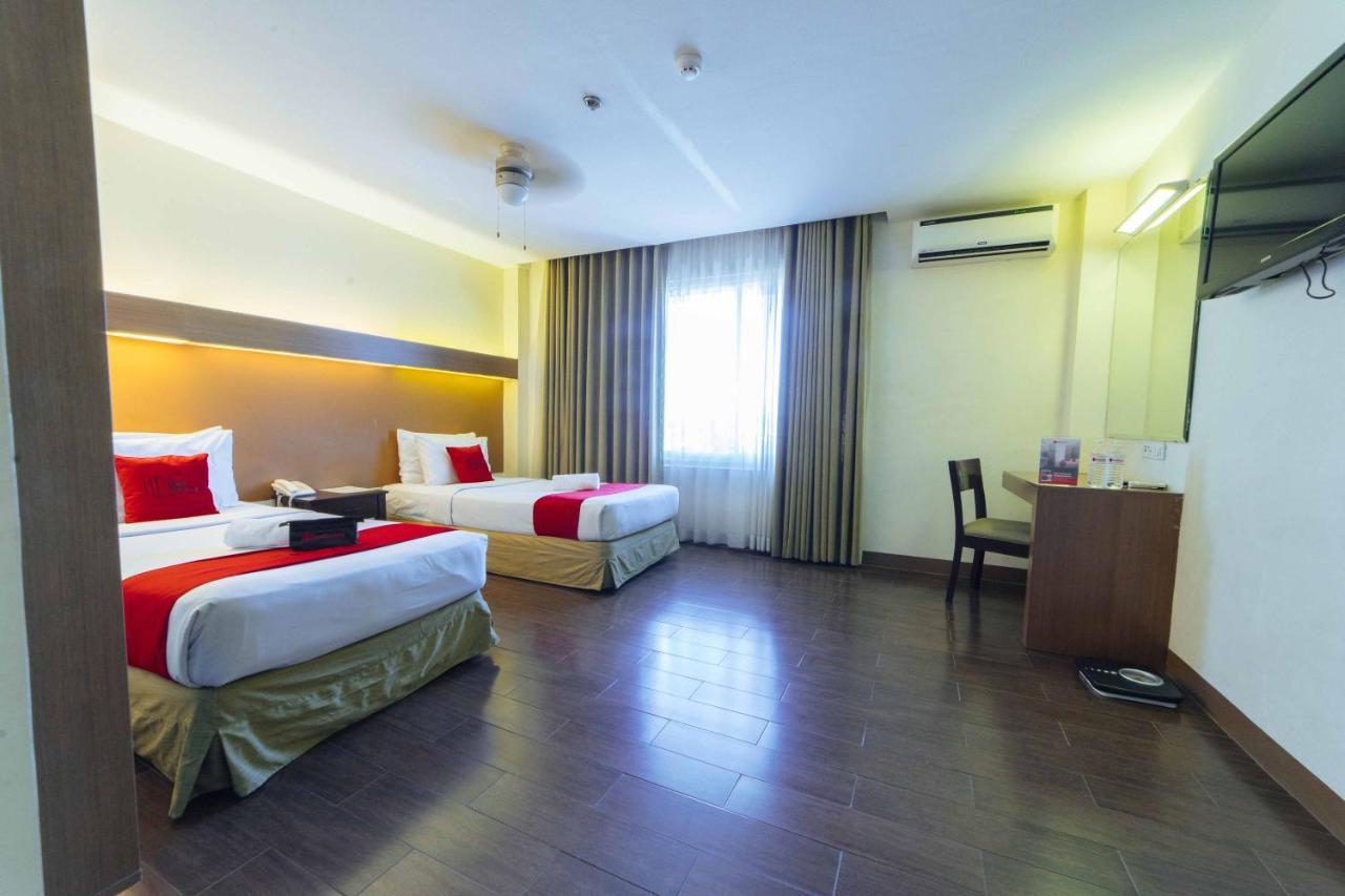Reddoorz Premium @ The Ritz Garden Oases Hotel Davao City Exterior foto